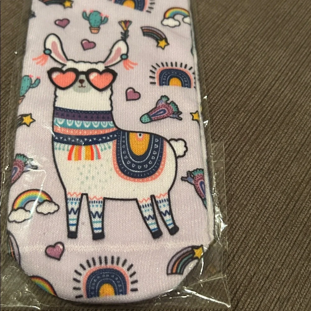 5/$20 Llama No Show Socks NEW